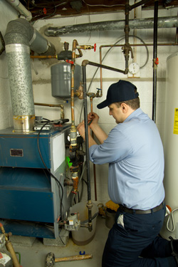Furnace service performed by expert HVAC contractor in Saint Paul