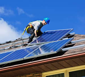 solar paneling installation on a Wisconsin and Minnesota home